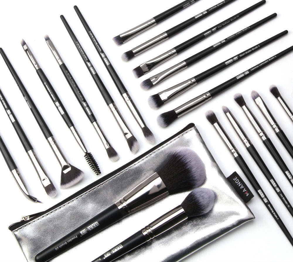 20-Piece Makeup Brush Set with PU Leather Bag – view 3