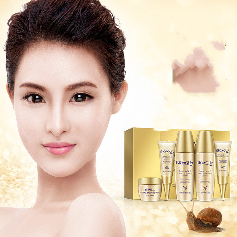 Snail Mucin Travel Skincare Set (5 pcs)